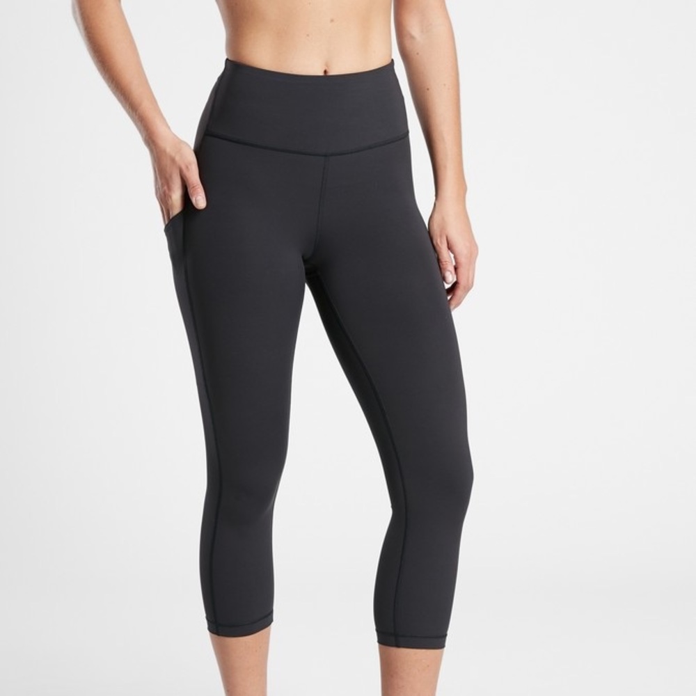 Athleta Ultimate Stash Pocket Capri